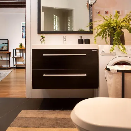 Apartment Carera