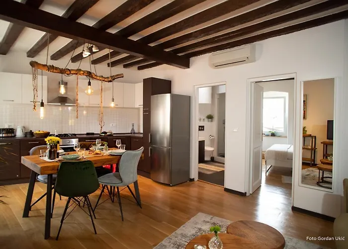 Διαμέρισμα Carera Ρόβινι